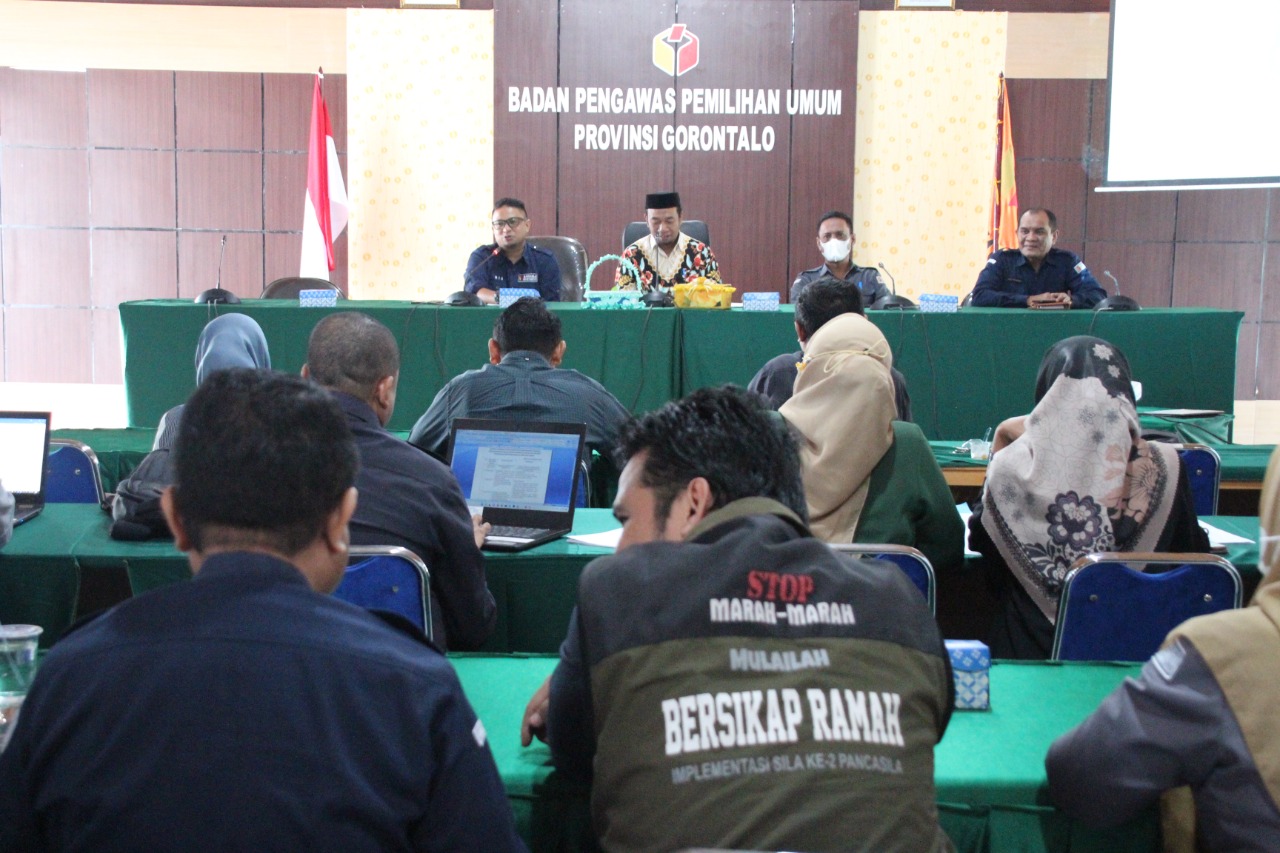 Bawaslu Provinsi Gorontalo Susun Matriks Diseminasi Rancangan Perbawaslu Pengawasan Pemilu 2024