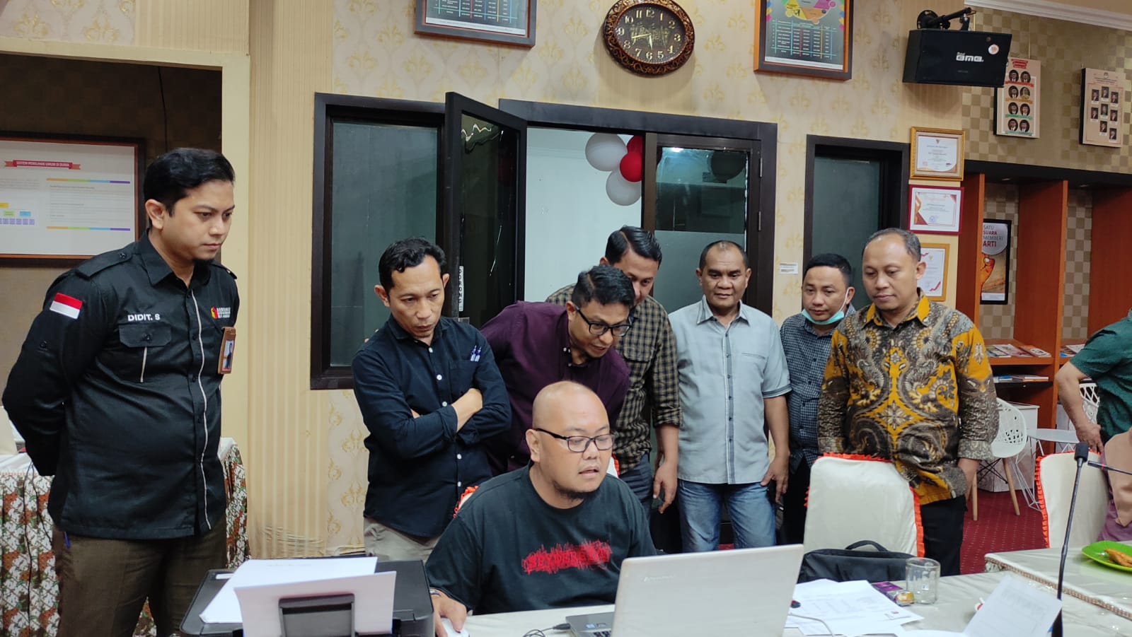 Bawaslu Provinsi Gorontalo Melakukan Pengawasan Langsung di KPU Provinsi Gorontalo