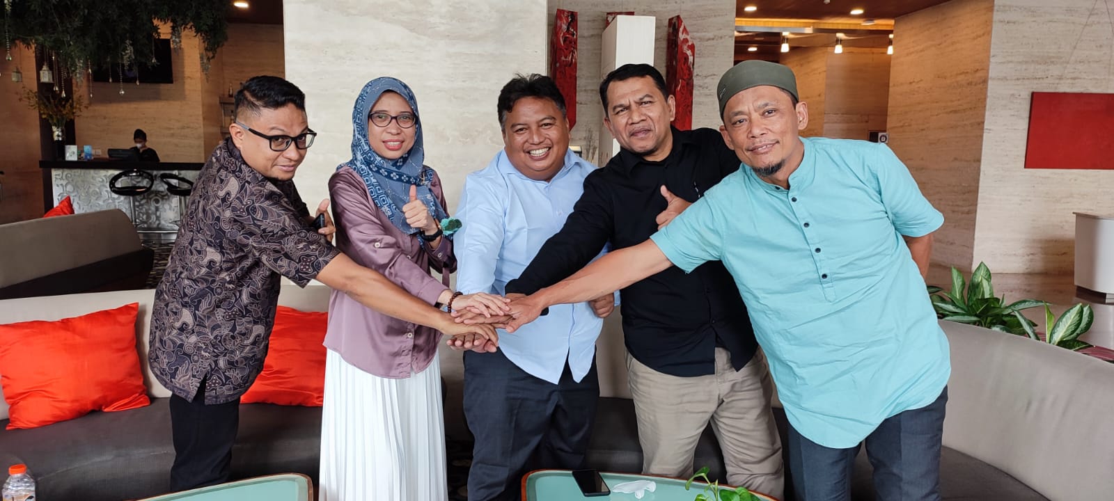 Rapat Pleno Tetapkan Idris Usuli Sebagai Ketua Bawaslu Provinsi Gorontalo