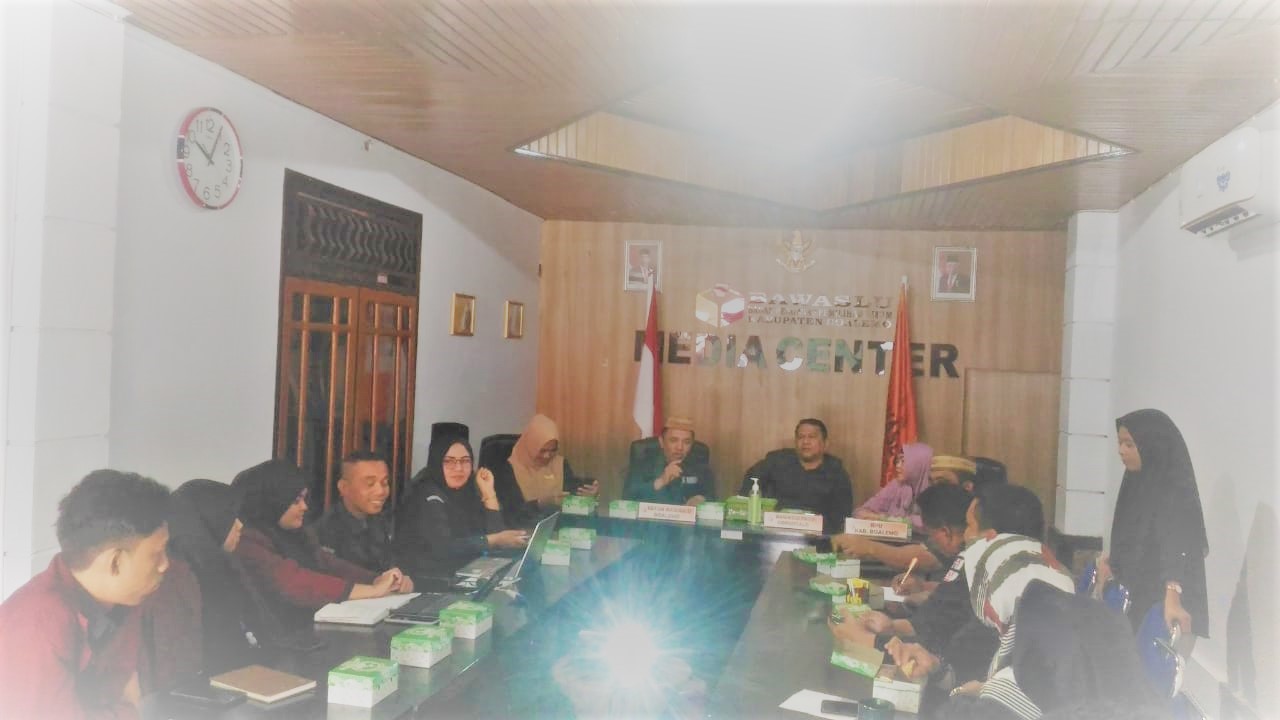 Ahmad : Minta Jajaran Bawaslu Untuk Sosialisasikan Pencegahan Pada Partai Politik