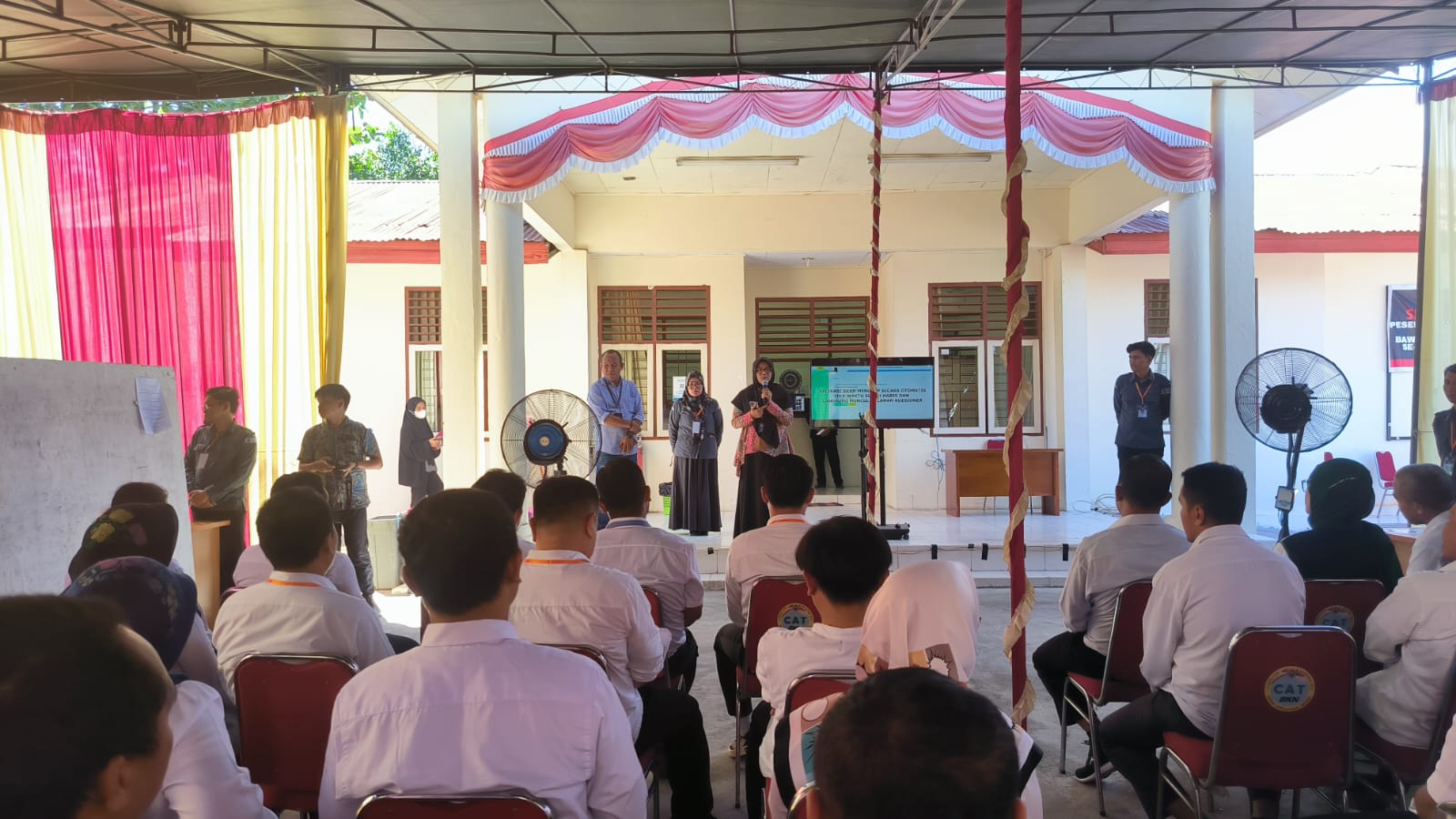 Pelaksanaan Tes Tertulis/CAT Calon Anggota Bawaslu Kabupaten/Kota se-Provinsi Gorontalo Masa Jabatan 2023-2028 Dimulai dengan Antusiasme Tinggi