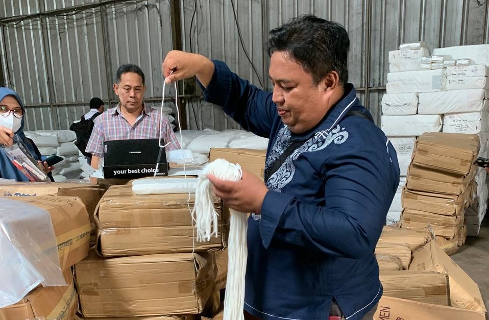 Awasi Langsung Pengadaan Logistik, Amin Tinjau Pabrik Pencetakan di Bekasi