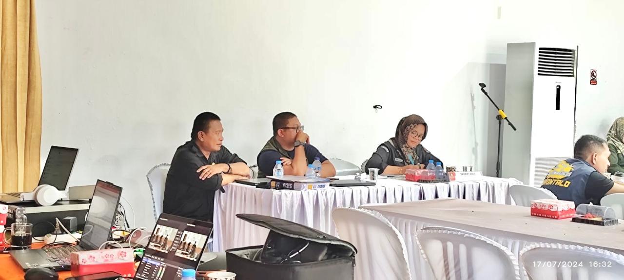 Idris Awasi Rekapitulasi PSU di Kabupaten Pohuwato