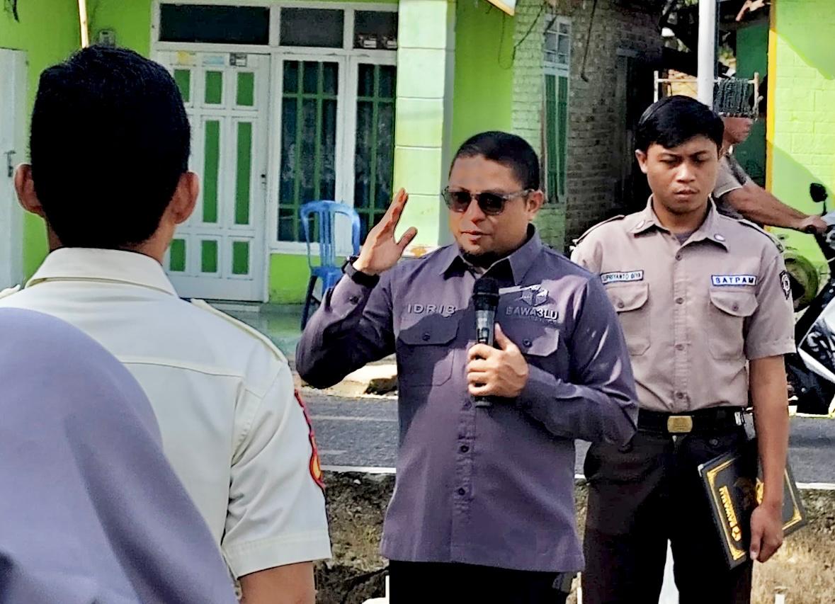 Tekankan Pleno Sebagai Dasar Semua Pelaksanaan Kegiatan, Idris Pimpin Apel di Bawaslu Boalemo
