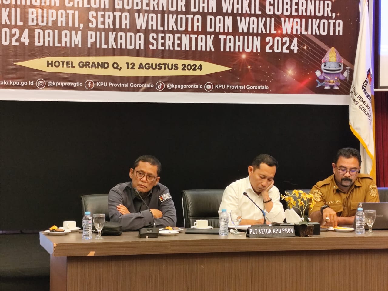 John Hadiri Rapat Persiapan Pemeriksaan Kesehatan Calon Kepala Daerah untuk Pilkada 2024