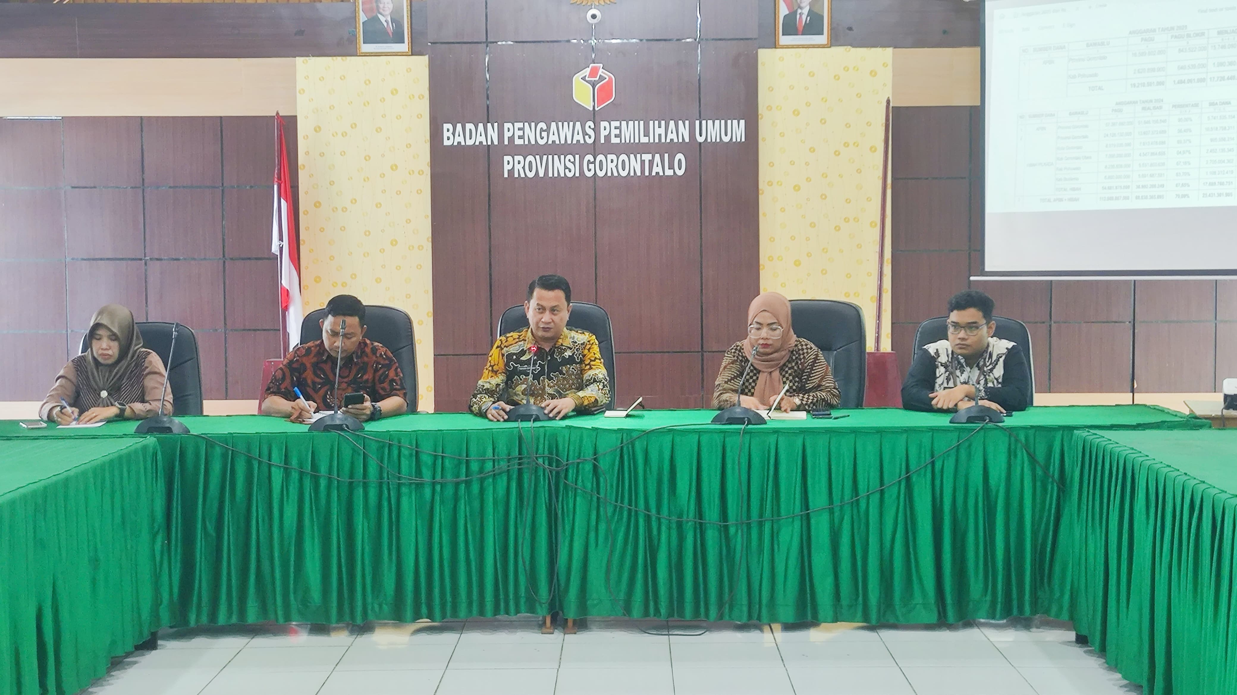 Bawaslu Provinsi Gorontalo Gelar Rapat Evaluasi Anggaran 2024 dan Rancang Proyeksi 2025