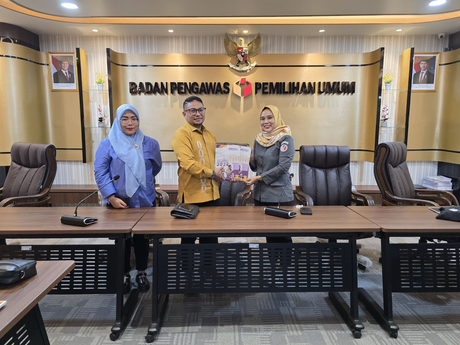 Serahkan Laporan Pengelolaan Keuangan Pemilu dan Pemilihan 2024 ke Bawaslu RI, Idris Usuli: ini sebagai bentuk pertanggungjawaban kami