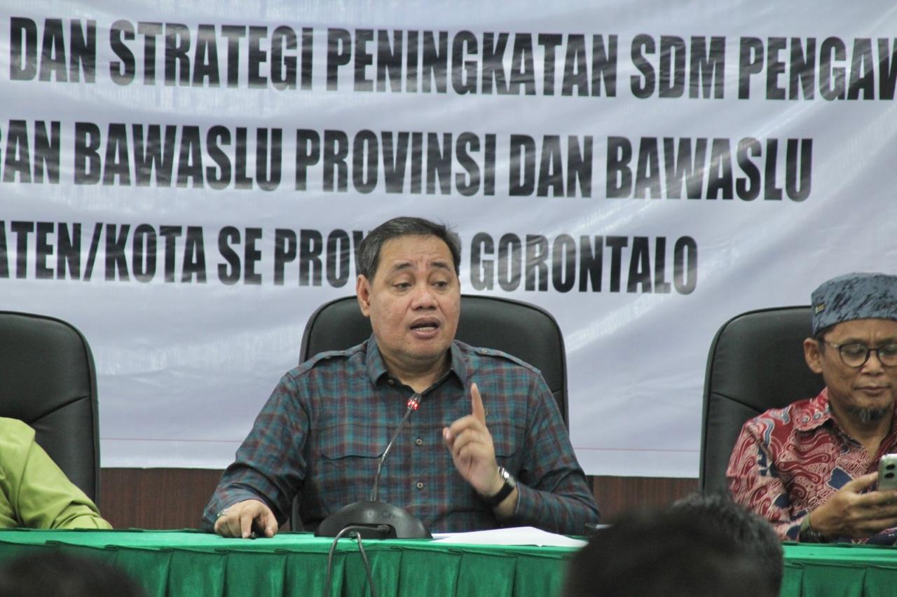 Herwyn Malonda: Penguatan Pengawasan dan  Perekrutan SDM Jelang PSU di Gorontalo Utara Sangat Penting