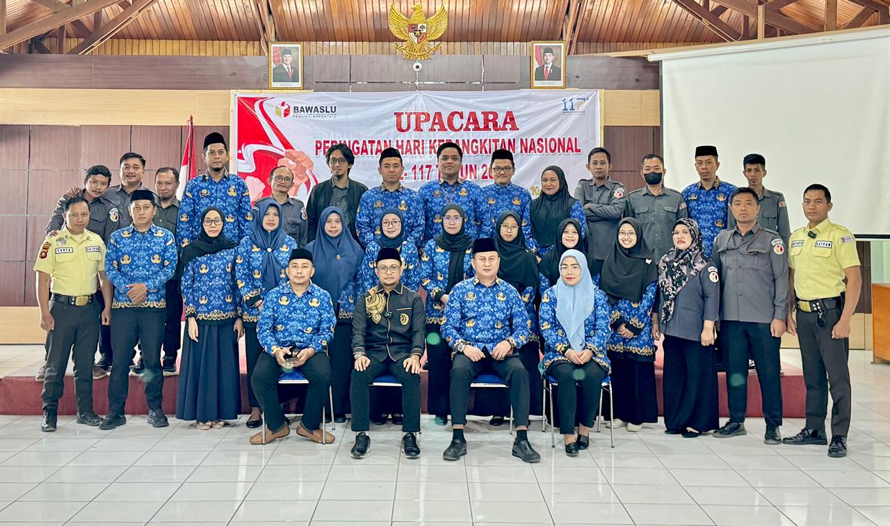 Bawaslu Provinsi Gorontalo Gelar Upacara Peringatan Hari Kebangkitan Nasional ke-117 Tahun 2025