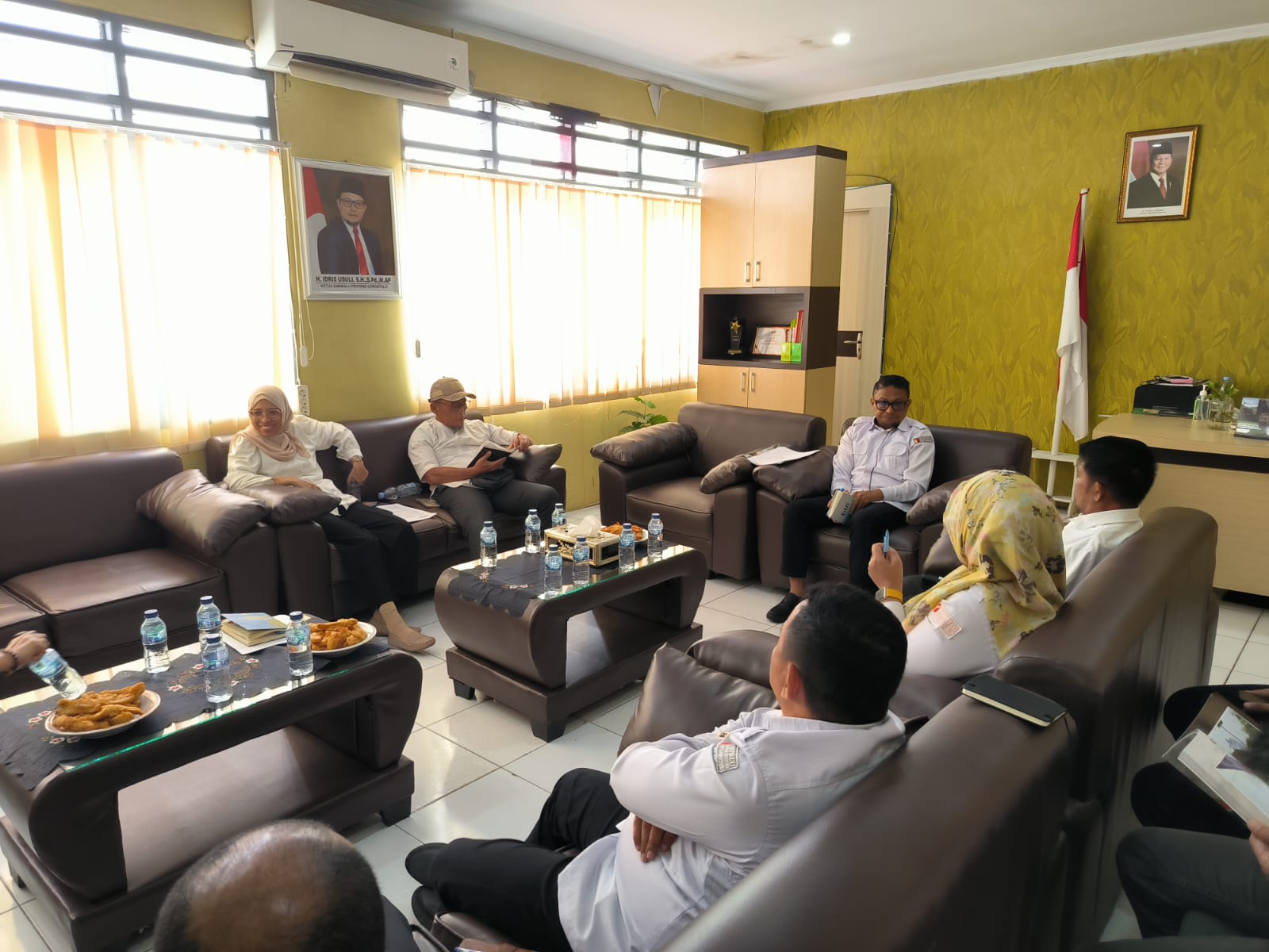 Perkuat Strategi, Bawaslu Provinsi Gorontalo Matangkan Program Kelembagaan dalam Rapat Pleno