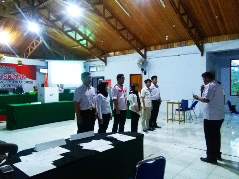 Bawaslu Minta KPU Jangan Bangun TPS di Lokasi Rawan