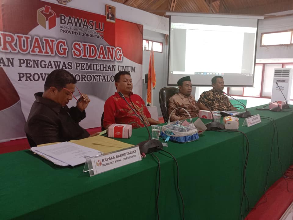 BAWASLU PROVINSI GELAR PERTEMUAN BERSAMA 3 BAWASLU KABUPATEN PENYELENGGARA PILKADA 2020.