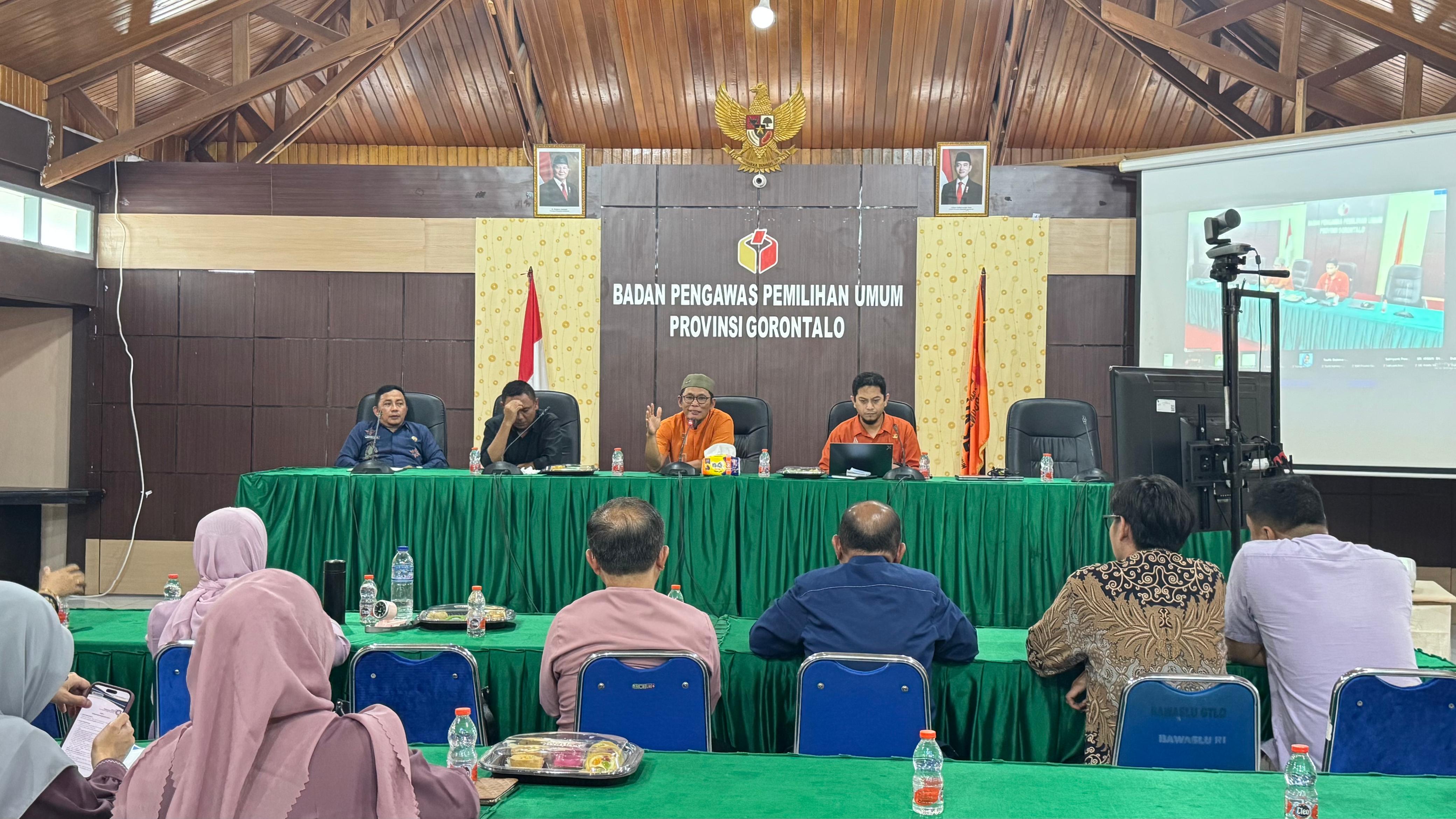 Sosialisasi Debat Hukum