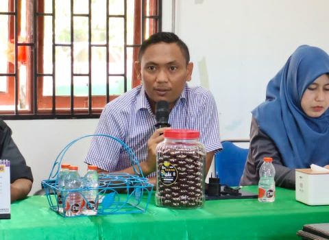 Wahyudin Akili
