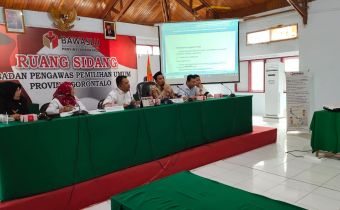 Bawaslu Provinsi Gorontalo Sosialisasikan Secara Internal Aplikasi Sistem Informasi Penyelesaian Sengketa (SIPS).