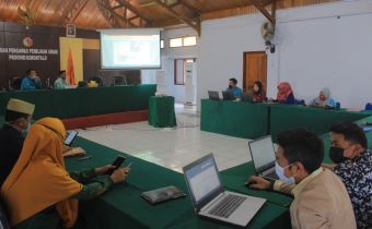 Ketua Bawaslu Provinsi Gorontalo : Pimpin Langsung Rapat Evaluasi Penyusunan Renstra dan Perkin Bawaslu Kabupaten/Kota