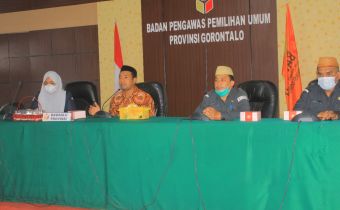 Bawaslu Provinsi Gorontalo Gelar Rapat Penandatanganan Perkin Bersama Bawaslu Kabupaten/Kota se Provinsi Gorontalo