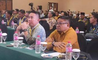 Ketua Bawaslu Provinsi Gorontalo, Idris Usuli ikuti Rapat Evaluasi Kinerja dan Rancang Program 2025 di Manado