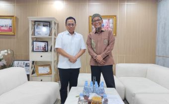 John Hendri Purba Sampaikan Laporan Hasil Persidangan Dugaan Pelanggaran TSM