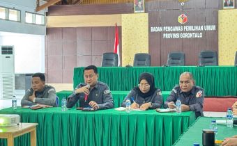 Nikson Entengo Pimpin Rapat Pembinaan, Fokus Perkuat Pengelolaan Keuangan dan BMN