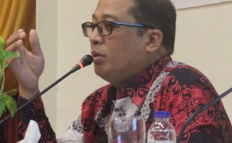 Bawaslu Mengawasi Tujuh Bapaslon Perseorangan Saat Mendaftar di KPU Kabupaten