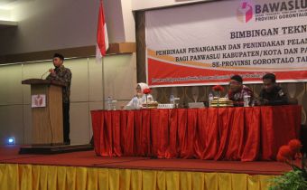 Ratusan Pengawas Pemilu Dilatih Tata Cara Penyelesaian Sengketa