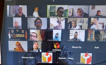 Ikuti rapat daring kehumasan Bawaslu RI, Idris menyampaikan ini.