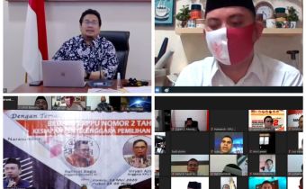 Rahmad Bagdja dan Viryan Azis Menjadi Keynote Speaker Pada Diskusi Daring Bawaslu Gorontalo.