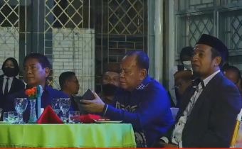 J. Umar Hadiri Kegiatan Bedah Buku â€œKetidaknetralan Birokrasi Indonesiaâ€