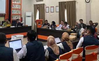 Lismawy Awasi Rekapitulasi Pemungutan Suara Ulang di Kabupaten Boalemo