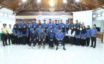 Bawaslu Provinsi Gorontalo Gelar Upacara Hari Lahir Pancasila Tahun 2025, John Hendri Purba: Mari kita mengamalkan nilai-nilai Pancasila dalam kehidupan sehari-hari