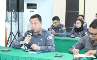 Nikson Entengo Tekankan Pentingnya Administrasi dan Evaluasi Kegiatan Bawaslu