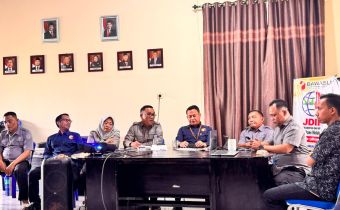 Nikson Entengo Supervisi Digitalisasi Laporan Pengawasan di Bawaslu Kota Gorontalo
