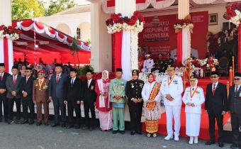 John Hendri Purba Hadiri Upacara HUT ke-80 RI di Rumah Dinas Gubernur Gorontalo