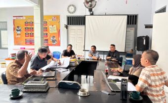 Wahyudin Akili Monitoring Pengelolaan Barang Dugaan Pelanggaran di Bawaslu Boalemo