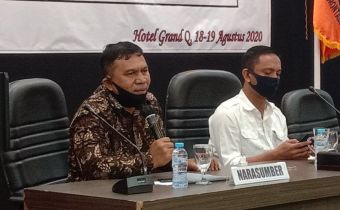 Peningkatan Kapasitas , Ahmad bekali Panwascam materi  Penyelesaian Sengketa Cepat.